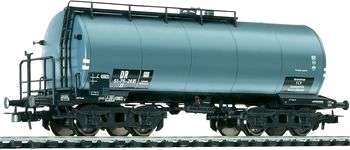 H0 4-axlad tankvagn 630 HL ''Leuna'' från