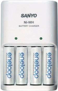 Sanyo eneloop R6 4-pack med laddare